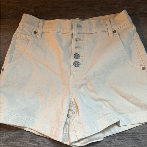 Banana Republic Khaki Shorts - Picture 1 of 5